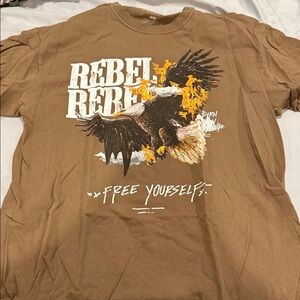 rebels Men's Brown 'Free Yourself' Graphic Tee